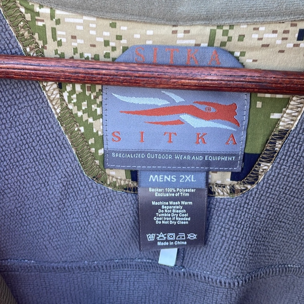 SITKA Windstopper Digital Camo Hunting Jacket 2XL - Picture 6 of 8
